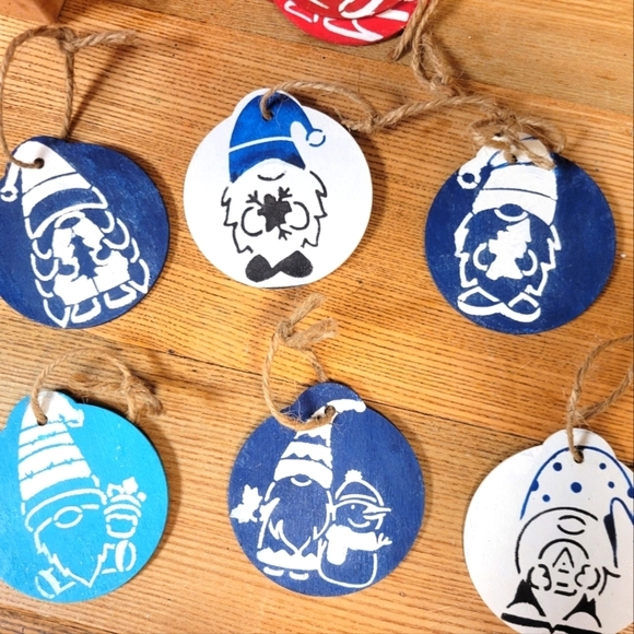 Gnome Christmas Ornaments 6 Pieces - Picture 1 of 4